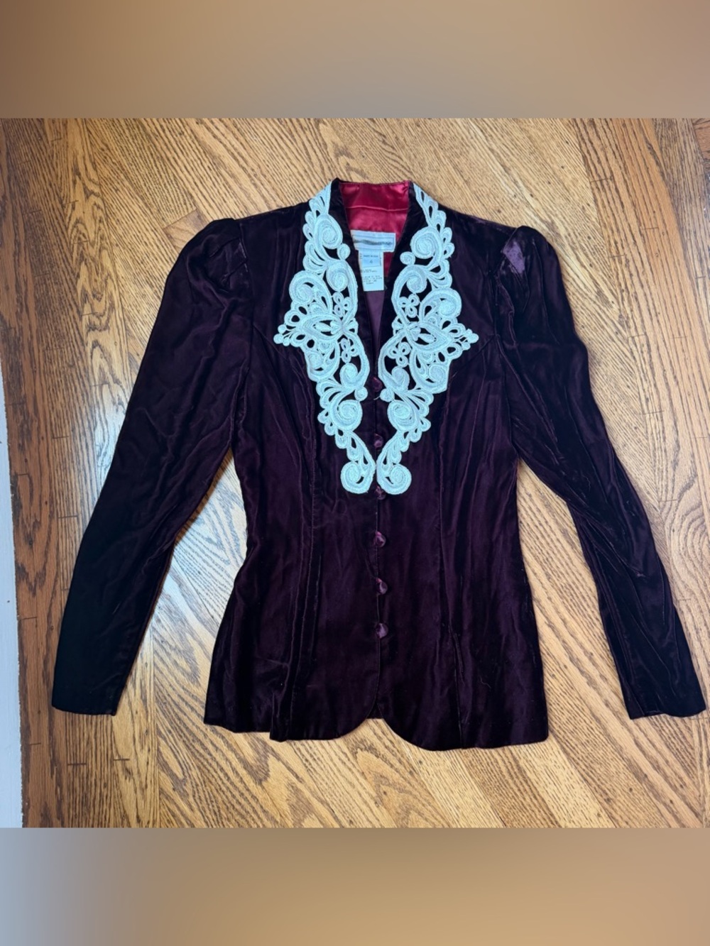 Vintage boho Jessica McClintock Burgundy Velvet Blazer with White Lace Trim